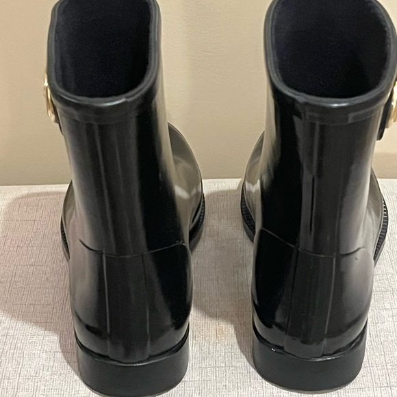 Michael Kors Black Rain Boots, size 7 - Picture 6 of 10
